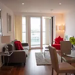 Apartment Lincoln Plaza By Interhome