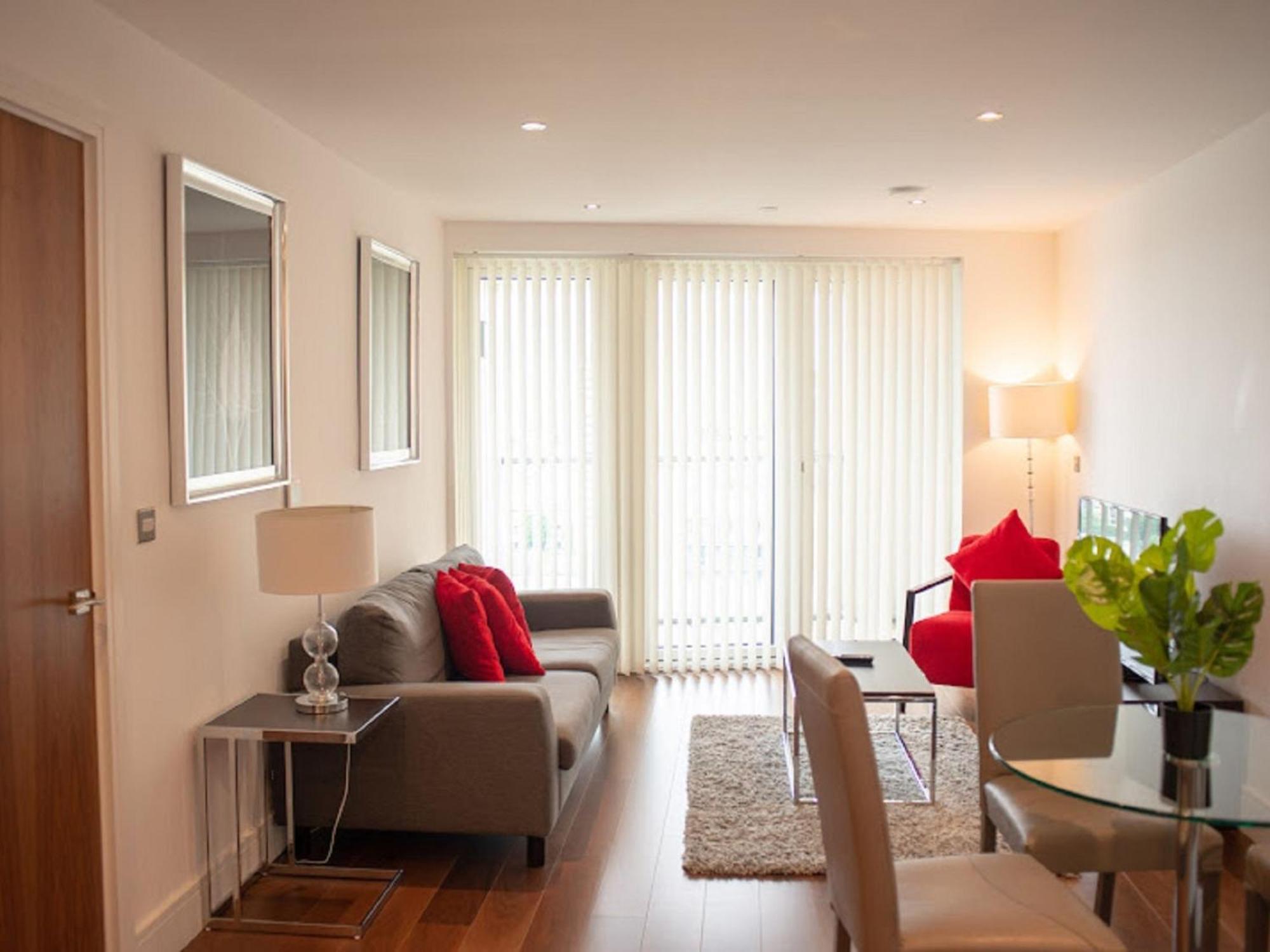 Lincoln Plaza By Interhome * Londra