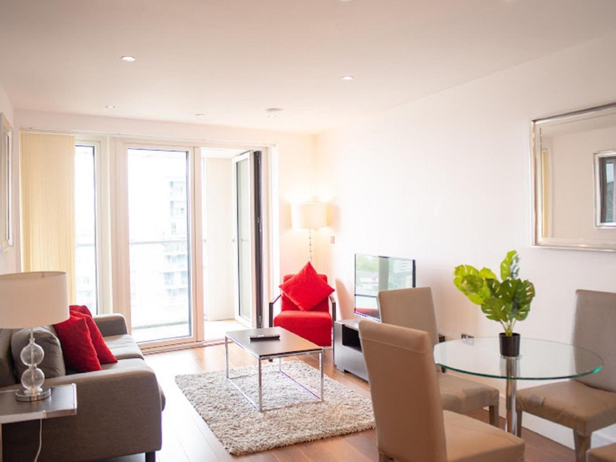 Lincoln Plaza By Interhome Londra